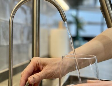 Vers gefilterd drinkwater uit een aparte kraan. Flessenwater niet meer nodig!
